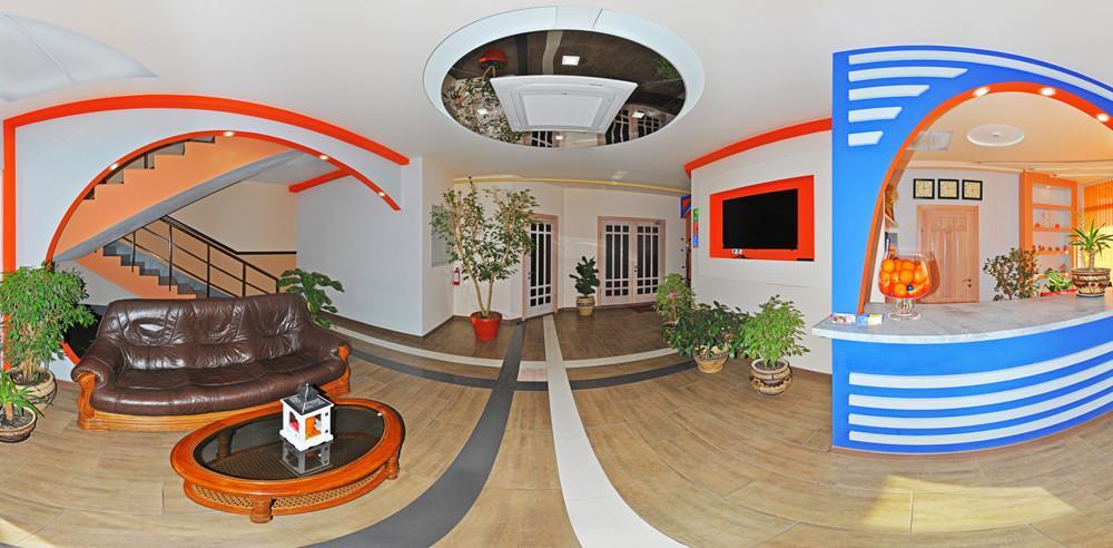 Komplex Apelsin Hotel Jużne Zewnętrze zdjęcie